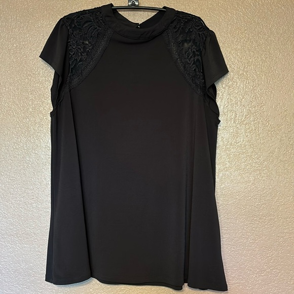 Studio Crepe Jersey Mock Neck Lace Inset Top - Picture 5 of 10
